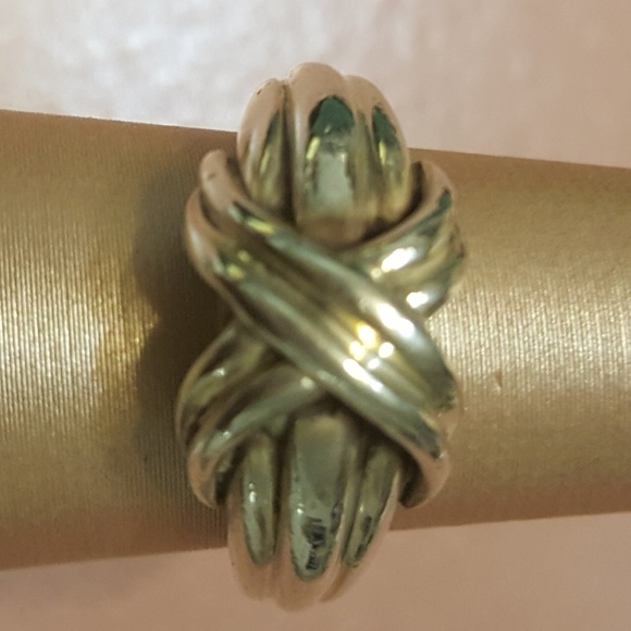 *SOLD* Tiffany & Co. Solid SS Atlas Signature X Ring Size 4.5 - Picture 3 of 7